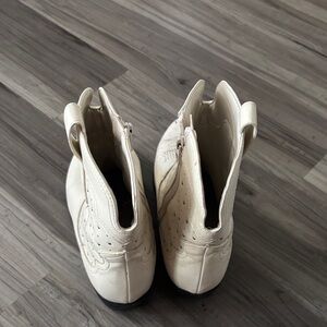 Art Class Cream Ankle Booties